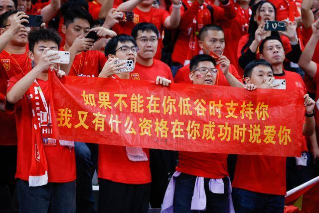 中国男篮大胜蒙古 胡金秋20分廖三宁13+9